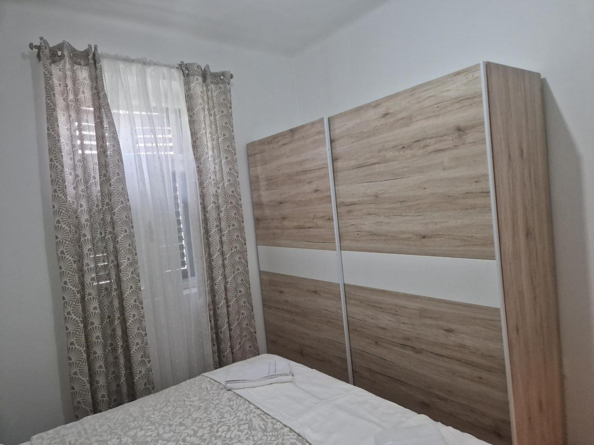 Rooms Deluxe Splatin สปลิท ภายนอก รูปภาพ