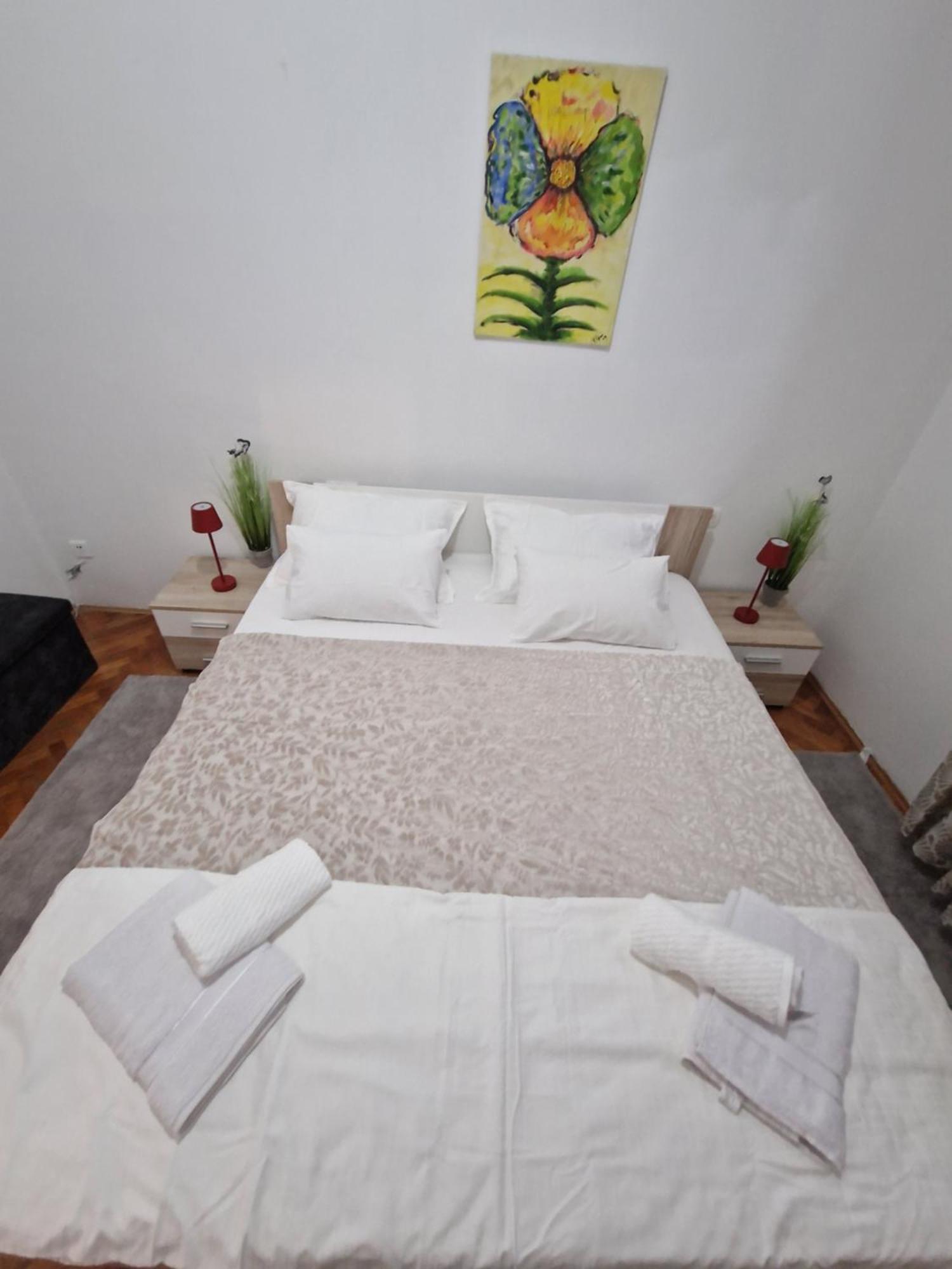 Rooms Deluxe Splatin สปลิท ภายนอก รูปภาพ