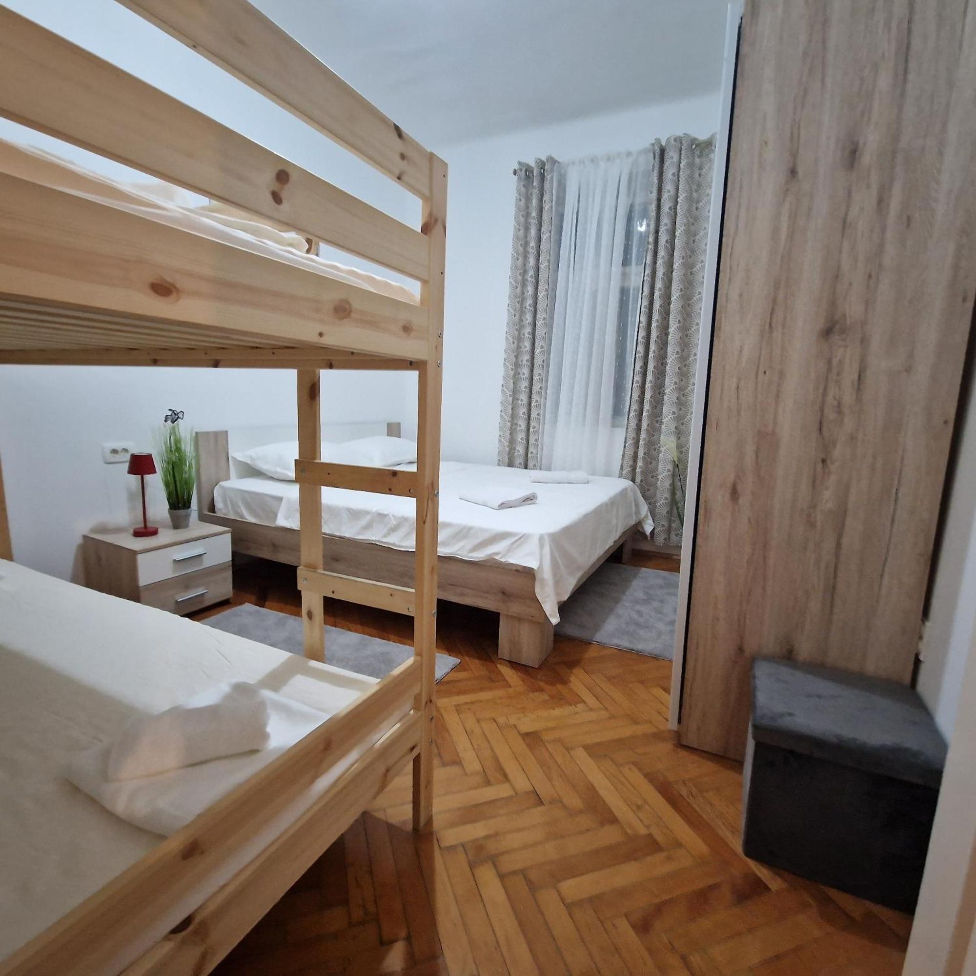 Rooms Deluxe Splatin สปลิท ภายนอก รูปภาพ