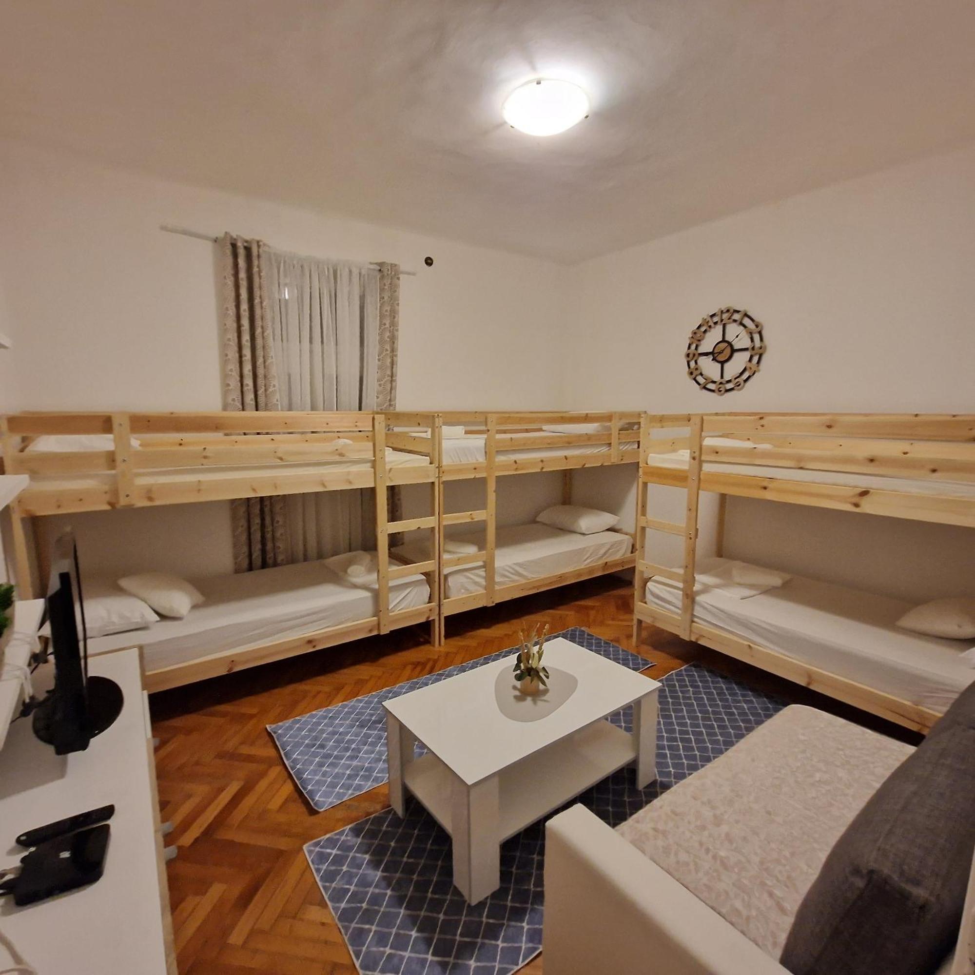 Rooms Deluxe Splatin สปลิท ภายนอก รูปภาพ